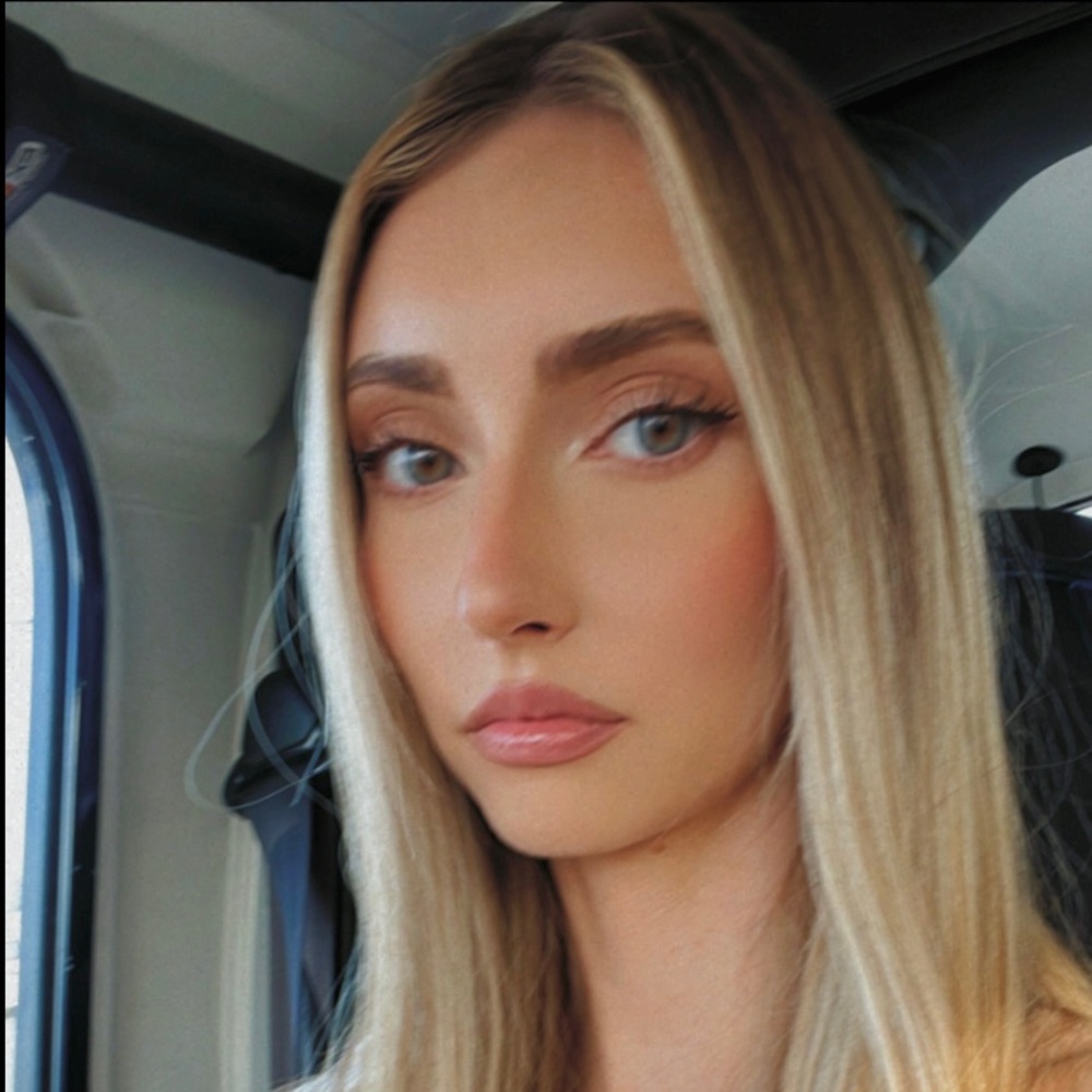 Meet your Posher, Savanah